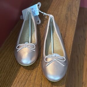 Cat & Jack pink Dress Shoes with Shimmering Bows